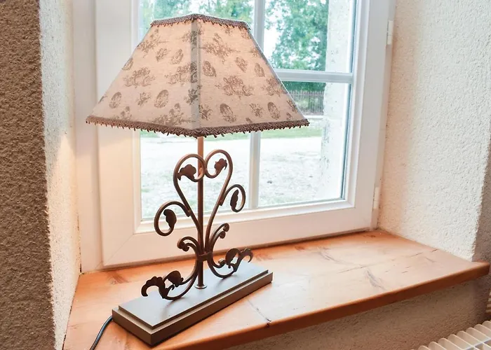 3 Bedroom Beautiful In Holiday home